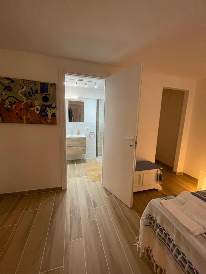 Surfinia'S Home Palermo Bagian luar foto
